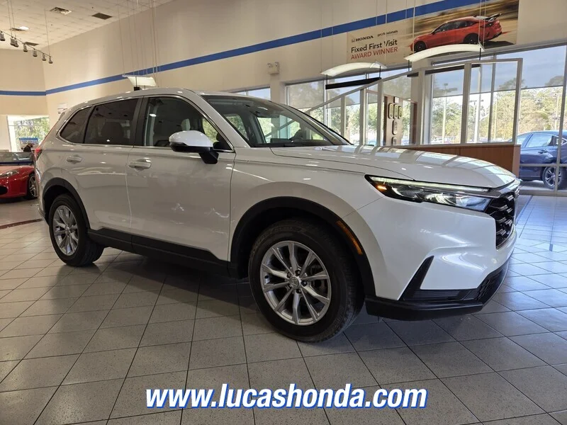 Used 2023 White Honda EX AWD image 3