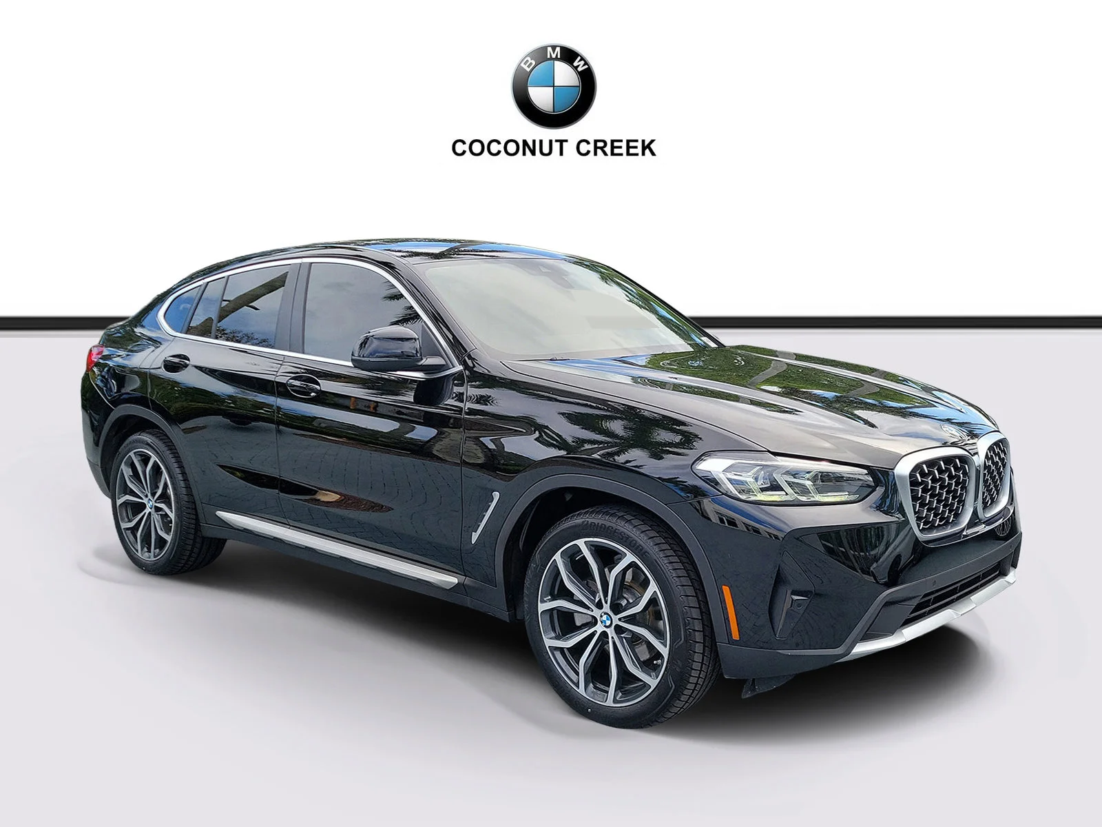 2024 BMW X4 xDrive30i's photo