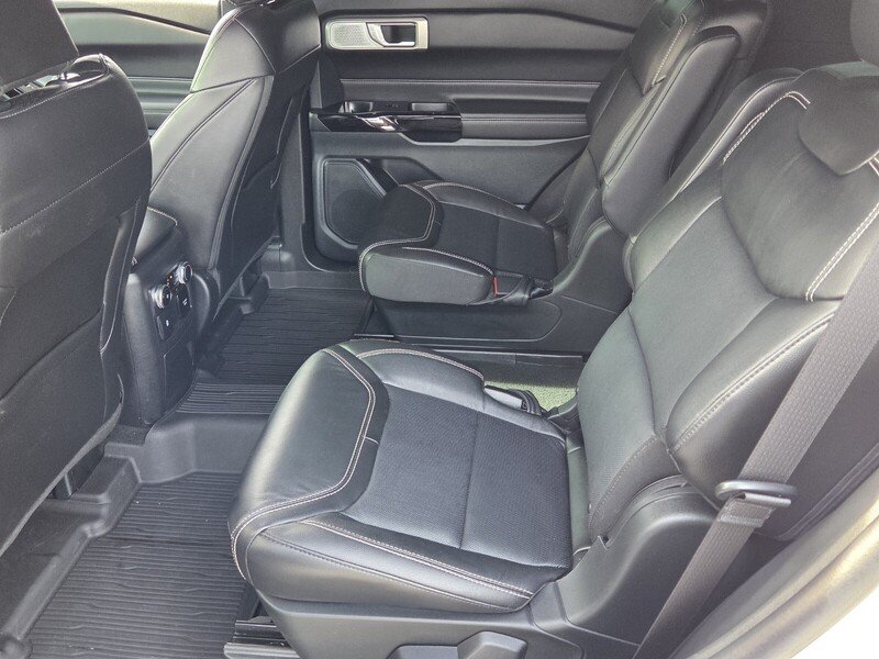 Used 2023 White Metallic FORD ST 4WD image 12