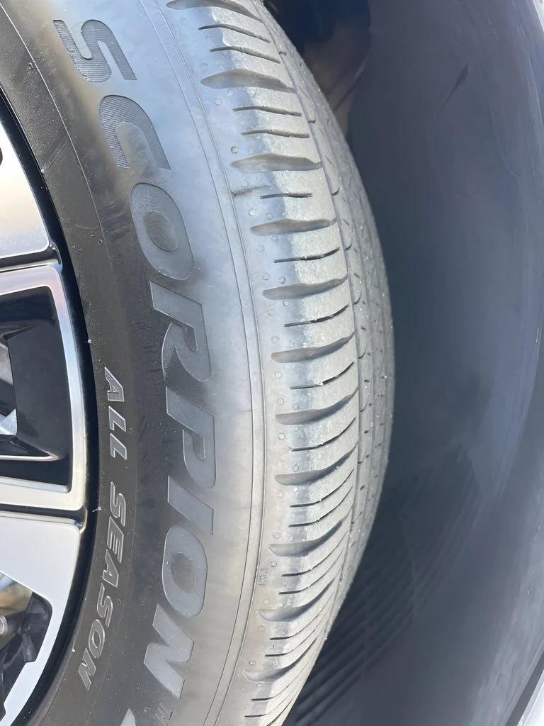Used 2023 Gray Volvo Core image 36
