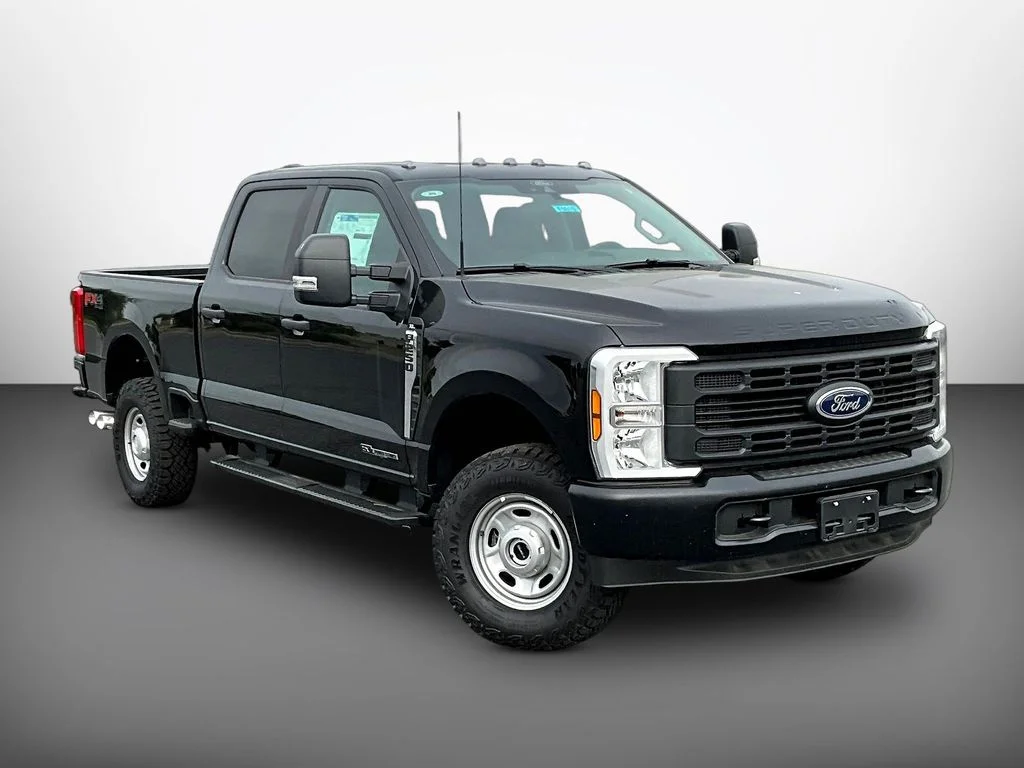 New 2026 Agate Black Metallic Ford F-250® XL image 1