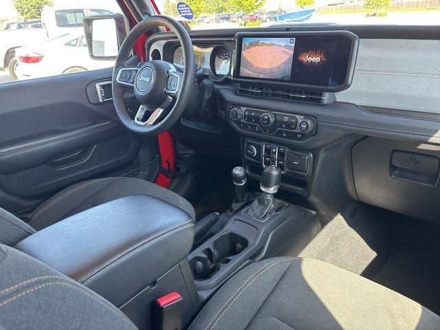 Used 2024 Red Jeep Sahara image 22