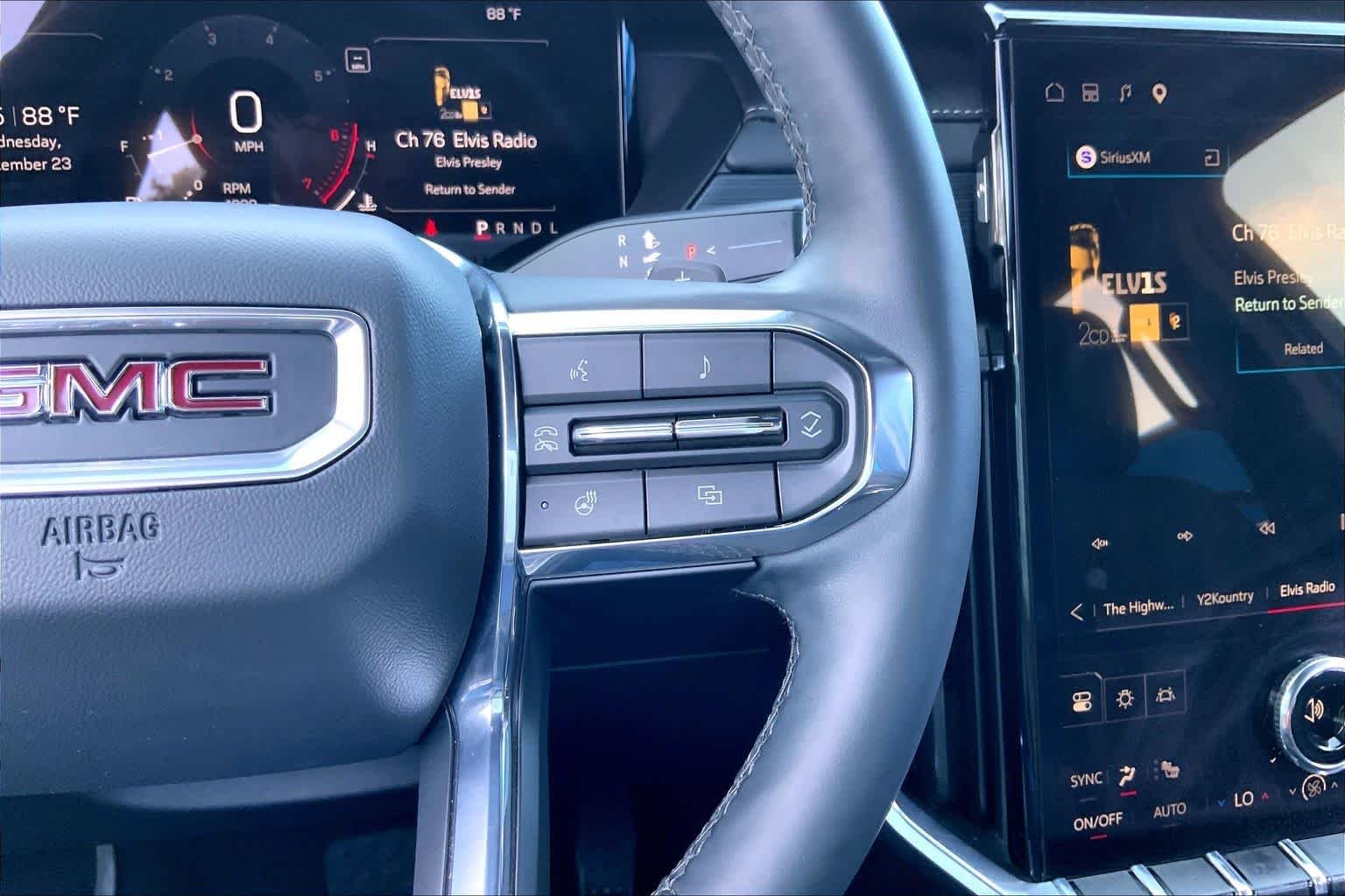 2026 GMC Acadia Elevation - Photo 25