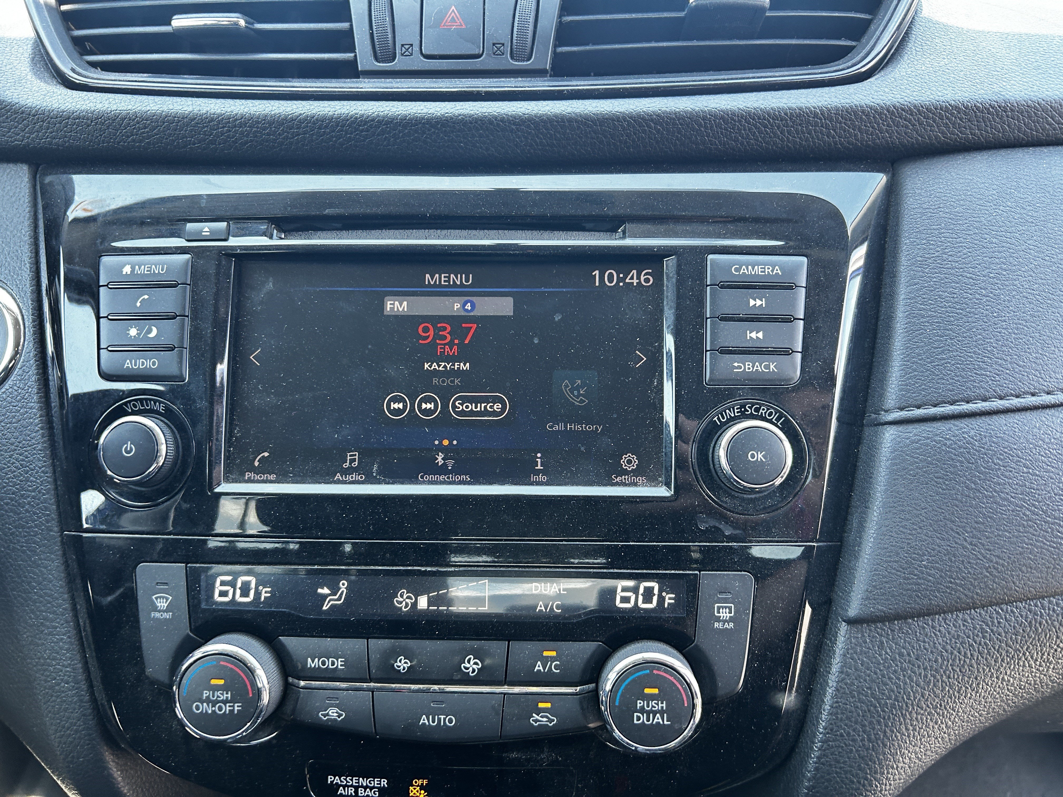 2018 Nissan Rogue SV - Photo 15