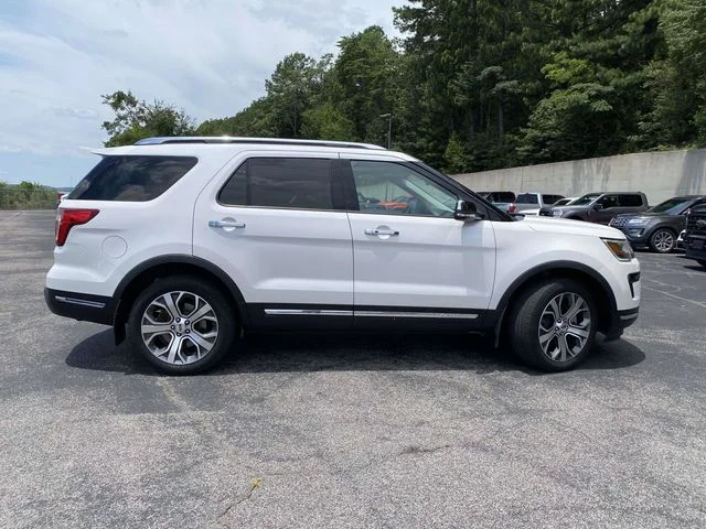 Certified Used 2019 White Platinum Tri-Coat Metallic Ford Limited image 2