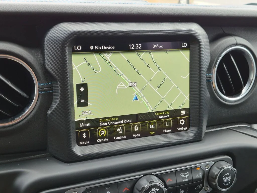 Used 2023 Green Jeep Rubicon 4xe image 15