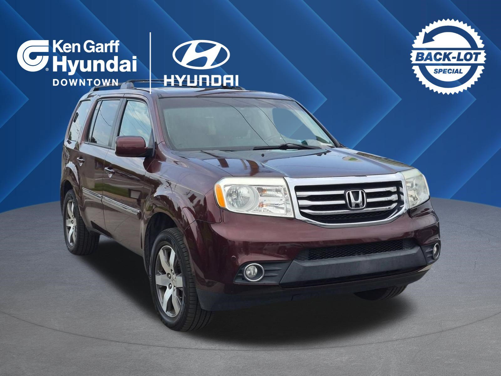 Used 2012 Maroon Honda Touring image 1