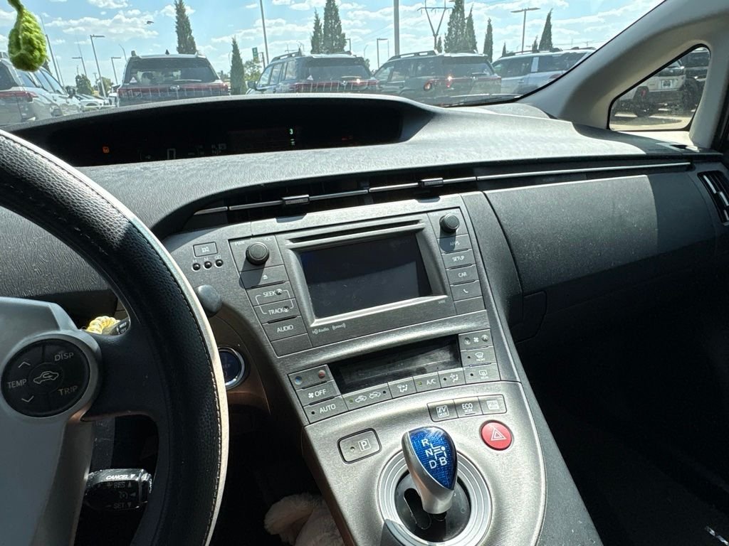 Used 2013 Red Toyota Three image 3