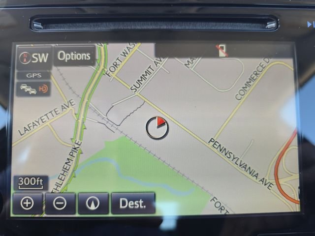 Used 2016 White Toyota Three Touring image 24