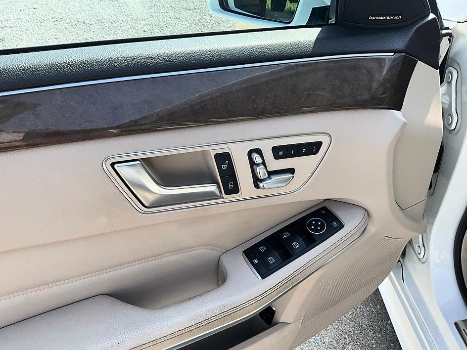 Used 2014 White Mercedes-Benz E 350 image 13
