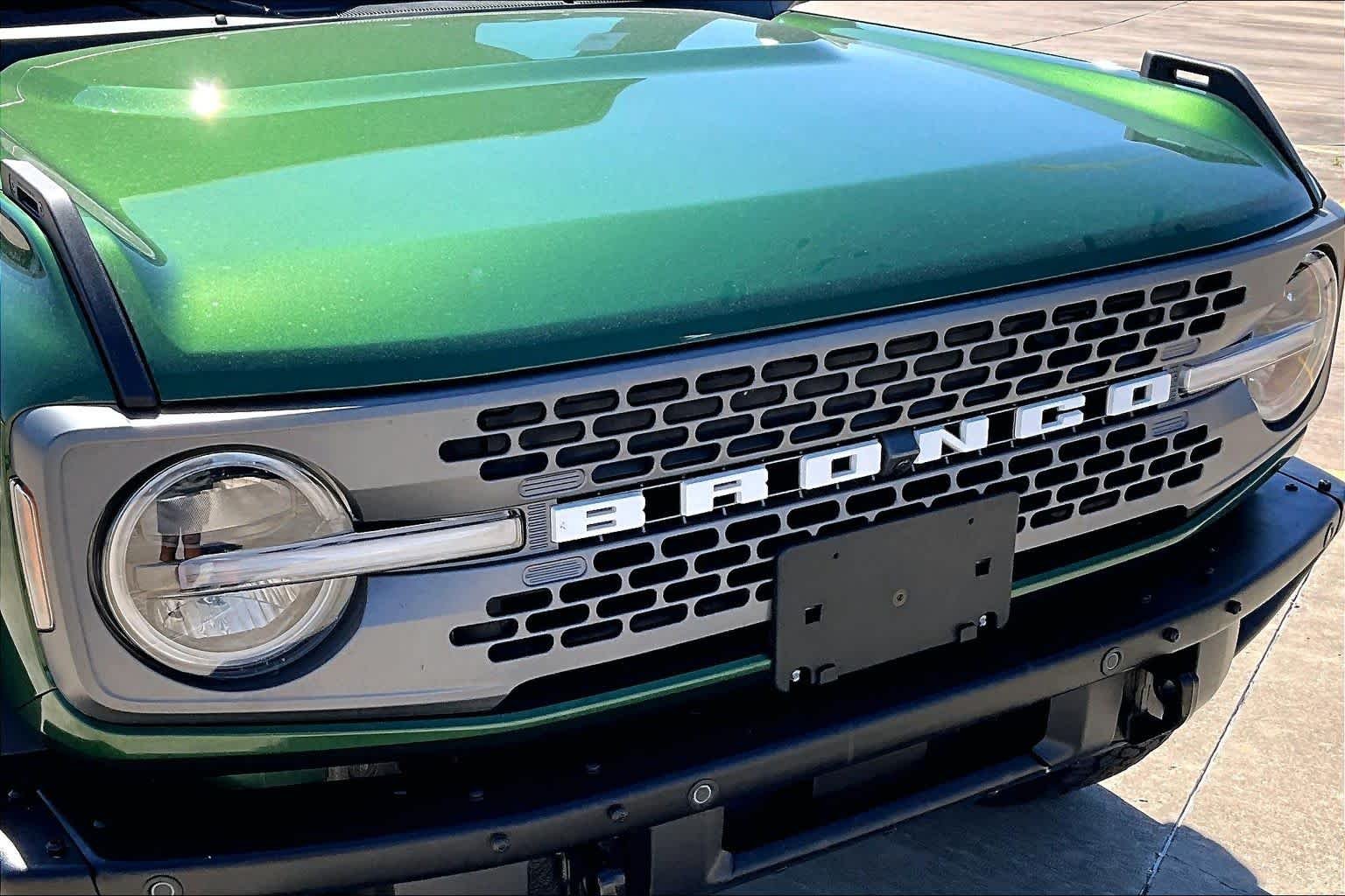 Used 2024 Eruption Green Metallic Ford Badlands image 58