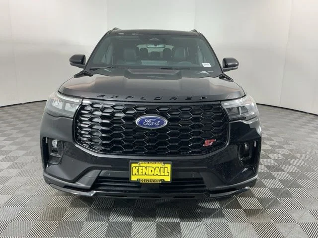New 2026 Agate Black Metallic Ford ST image 2