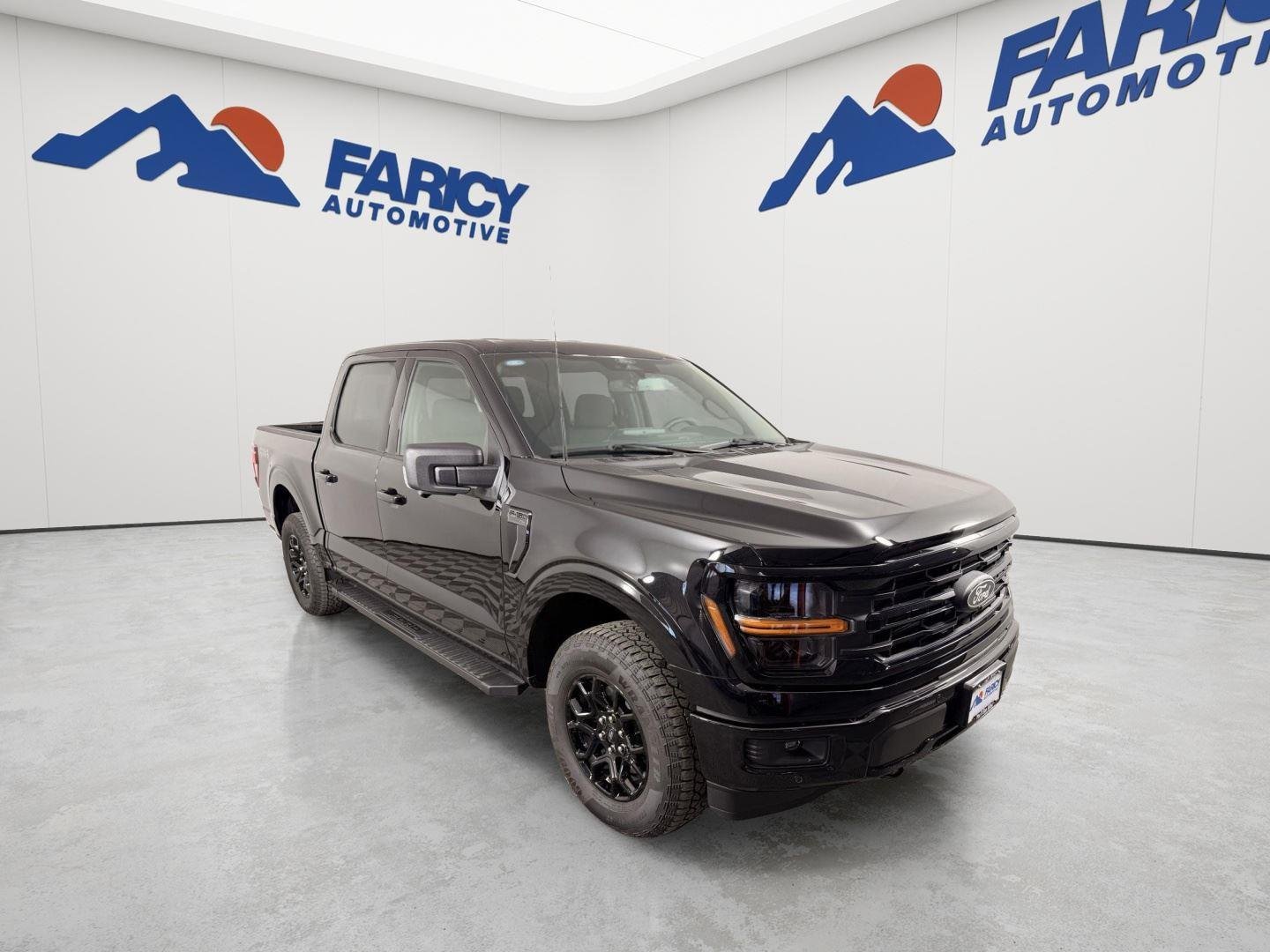 New 2026 Agate Black Ford XLT image 10