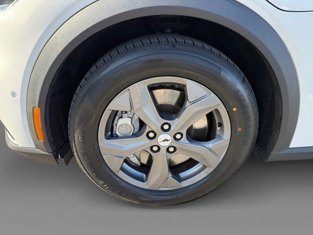 Certified Used 2023 White Metallic Ford Select image 9