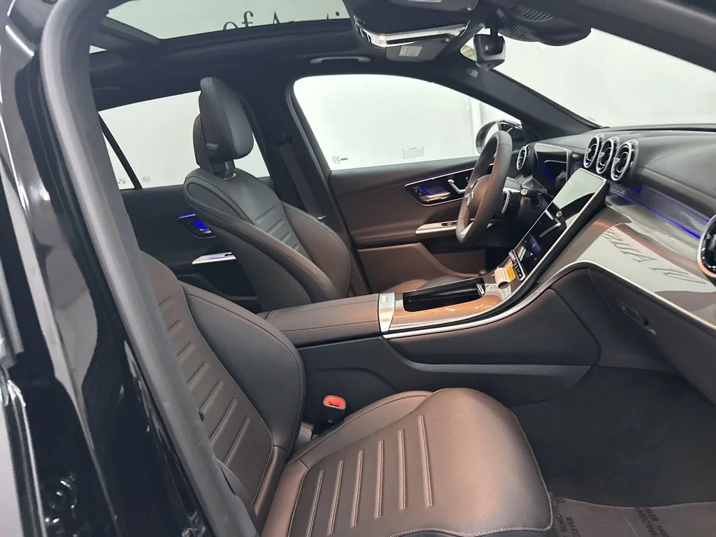 New 2026 Black Mercedes-Benz GLC 300 image 26