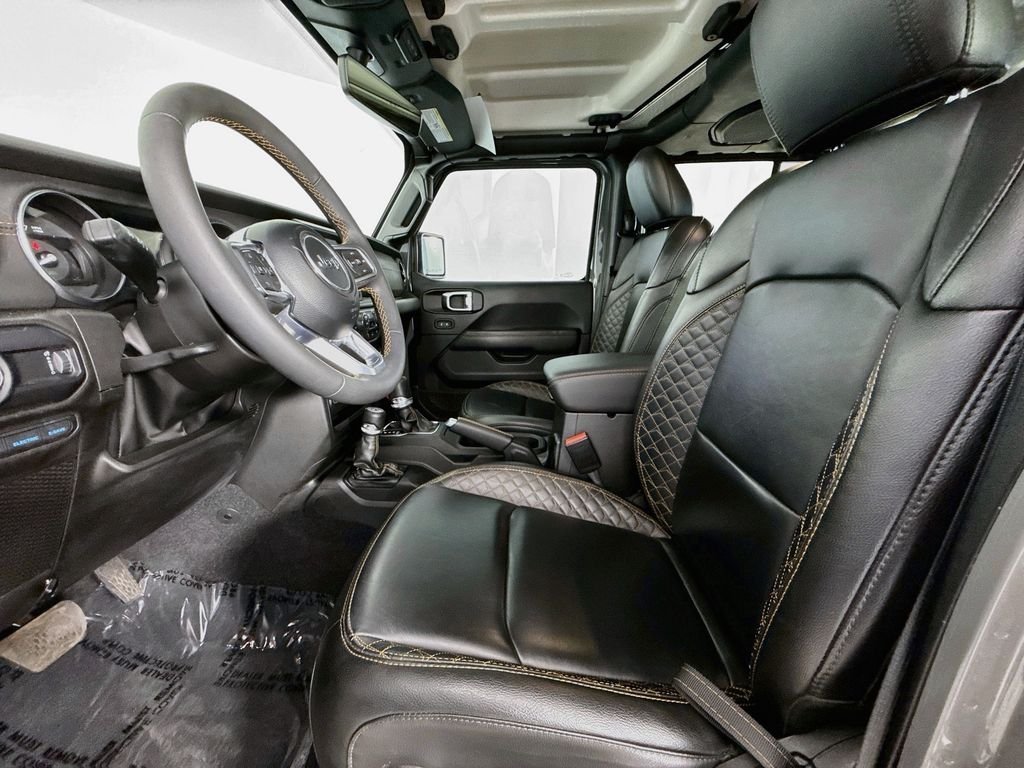 Used 2023 Gray Jeep Sahara 4xe image 21