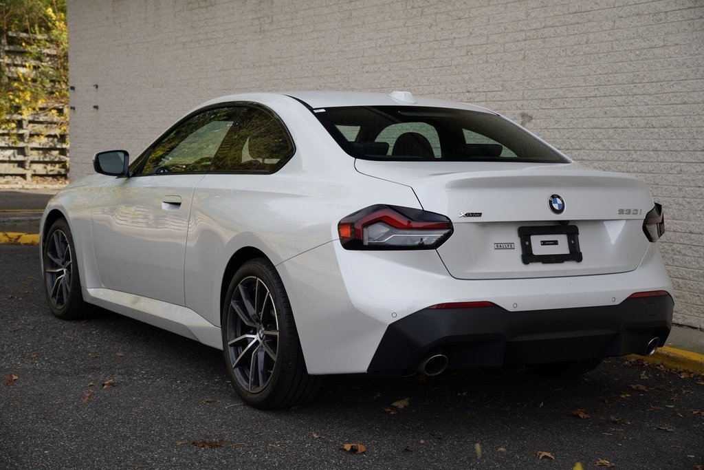 2024 Bmw 230i xDrive photo 4