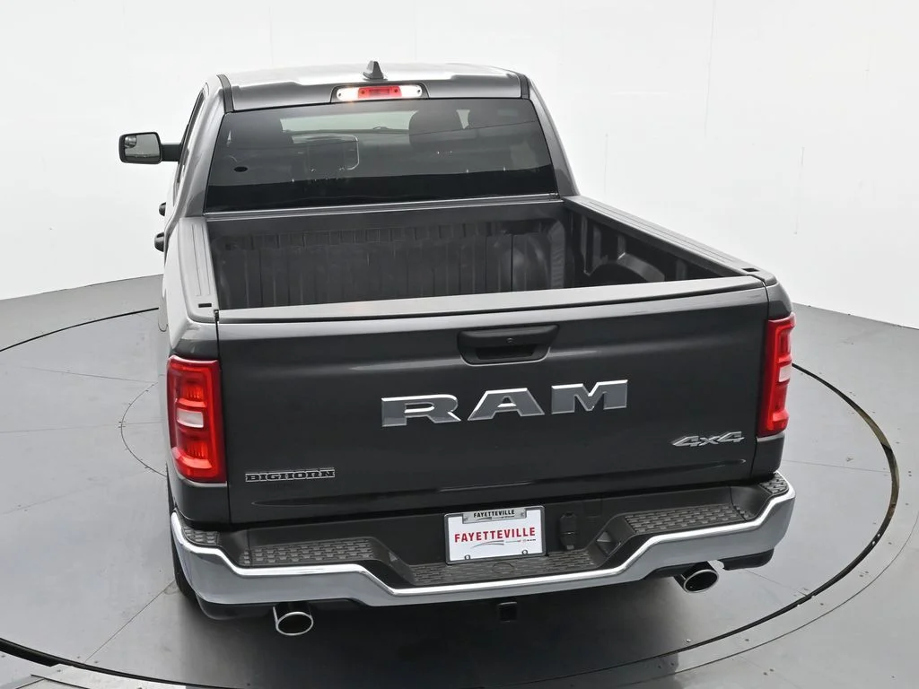 New 2026 Granite Crystal Metallic Clearcoat RAM Big Horn/Lone Star image 29
