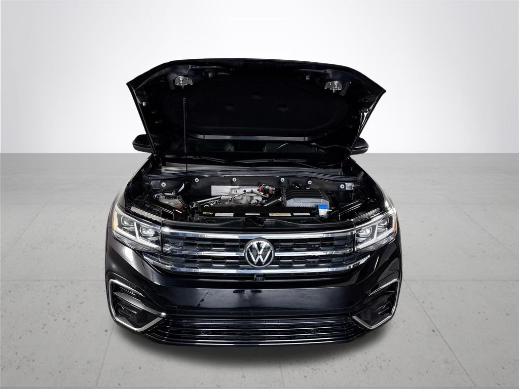 Certified Used 2021 Deep Black Pearl Volkswagen 3.6L V6 SEL Premium R-Line image 25