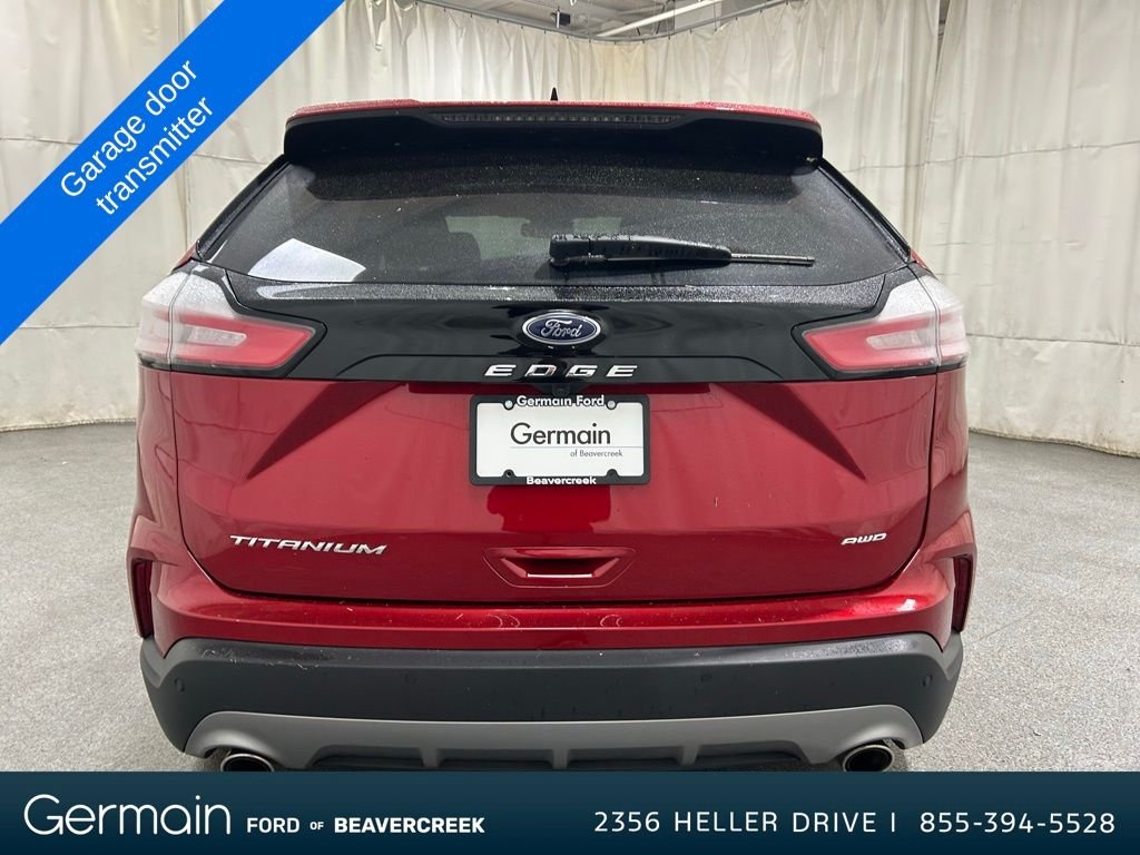 2024 Ford Edge Titanium photo 4