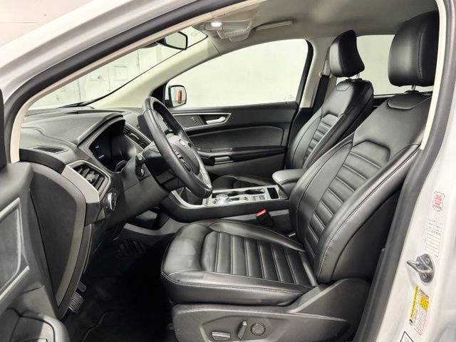 Used 2024 White Ford SEL image 17