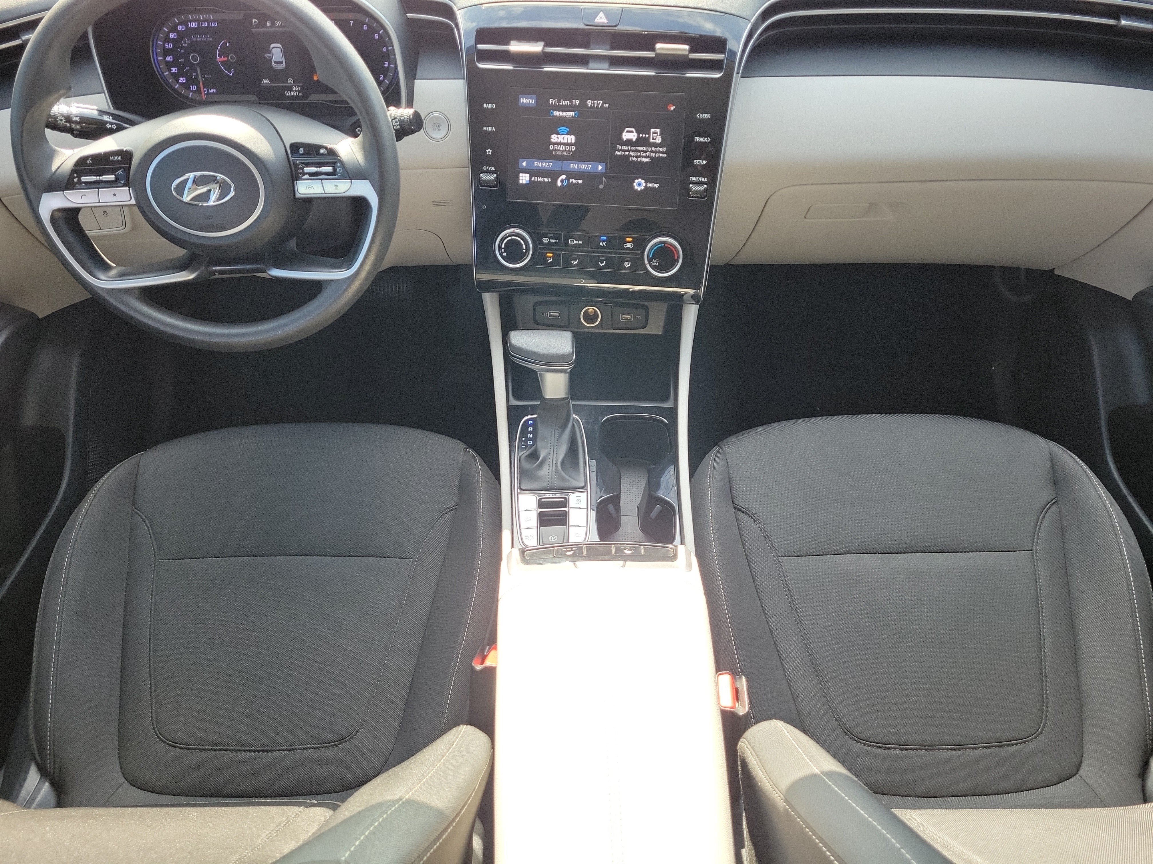 Used 2022 Amazon Gray Hyundai SEL image 16