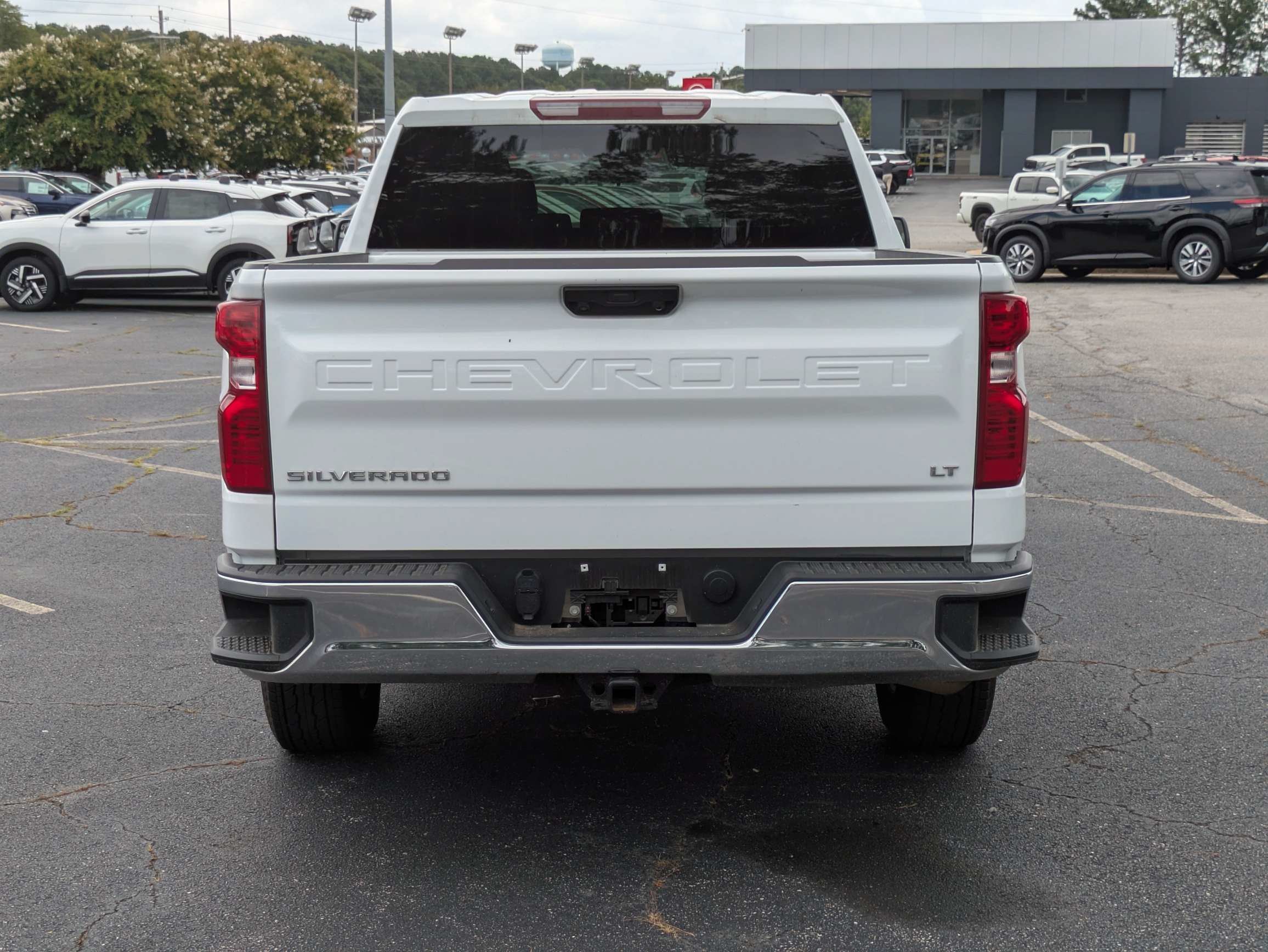Used 2026 White Chevrolet LT image 4