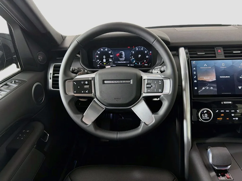 New 2026 Santorini Black Land Rover S image 24