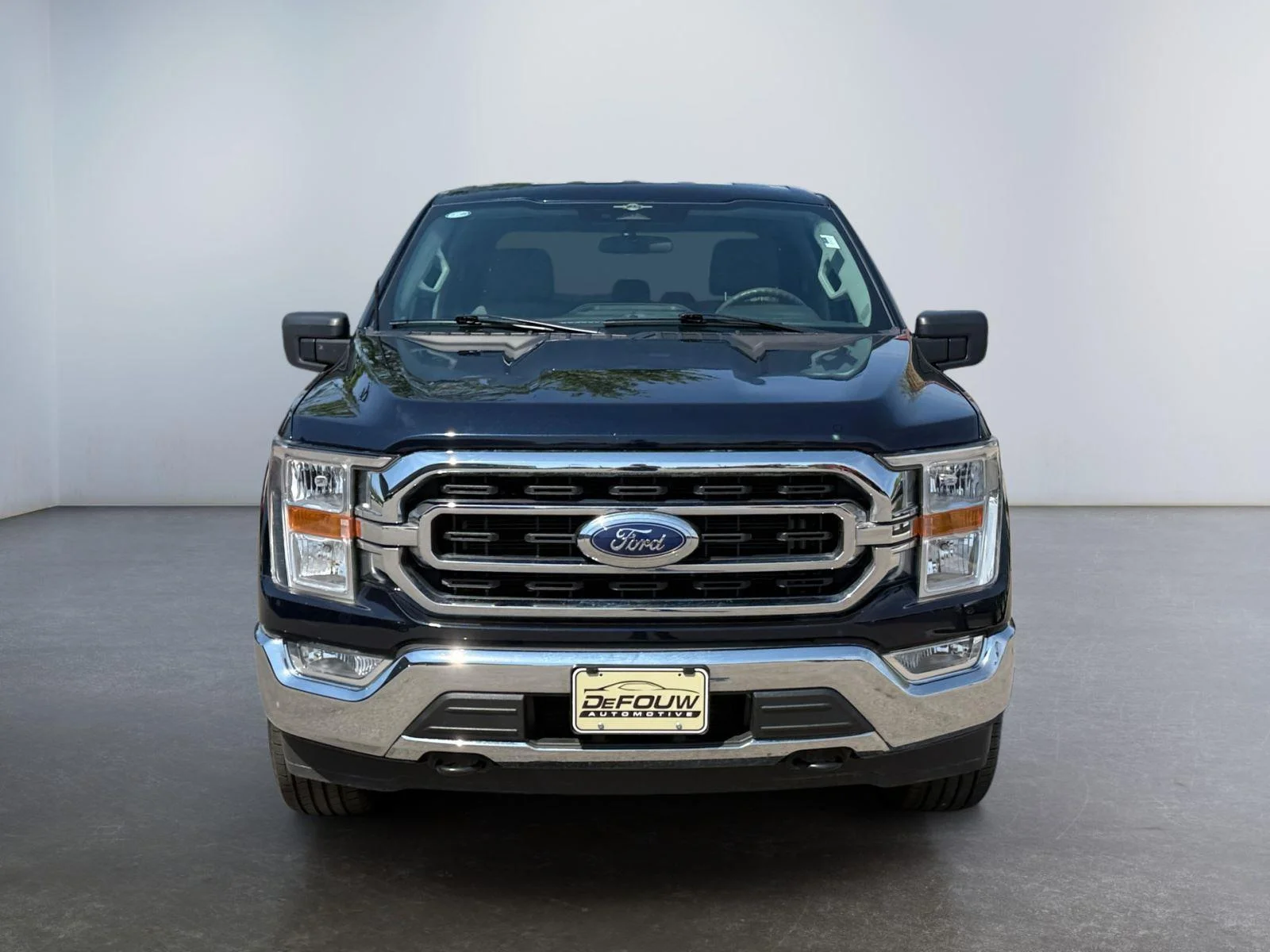Used 2023 Agate Black Ford XLT image 8