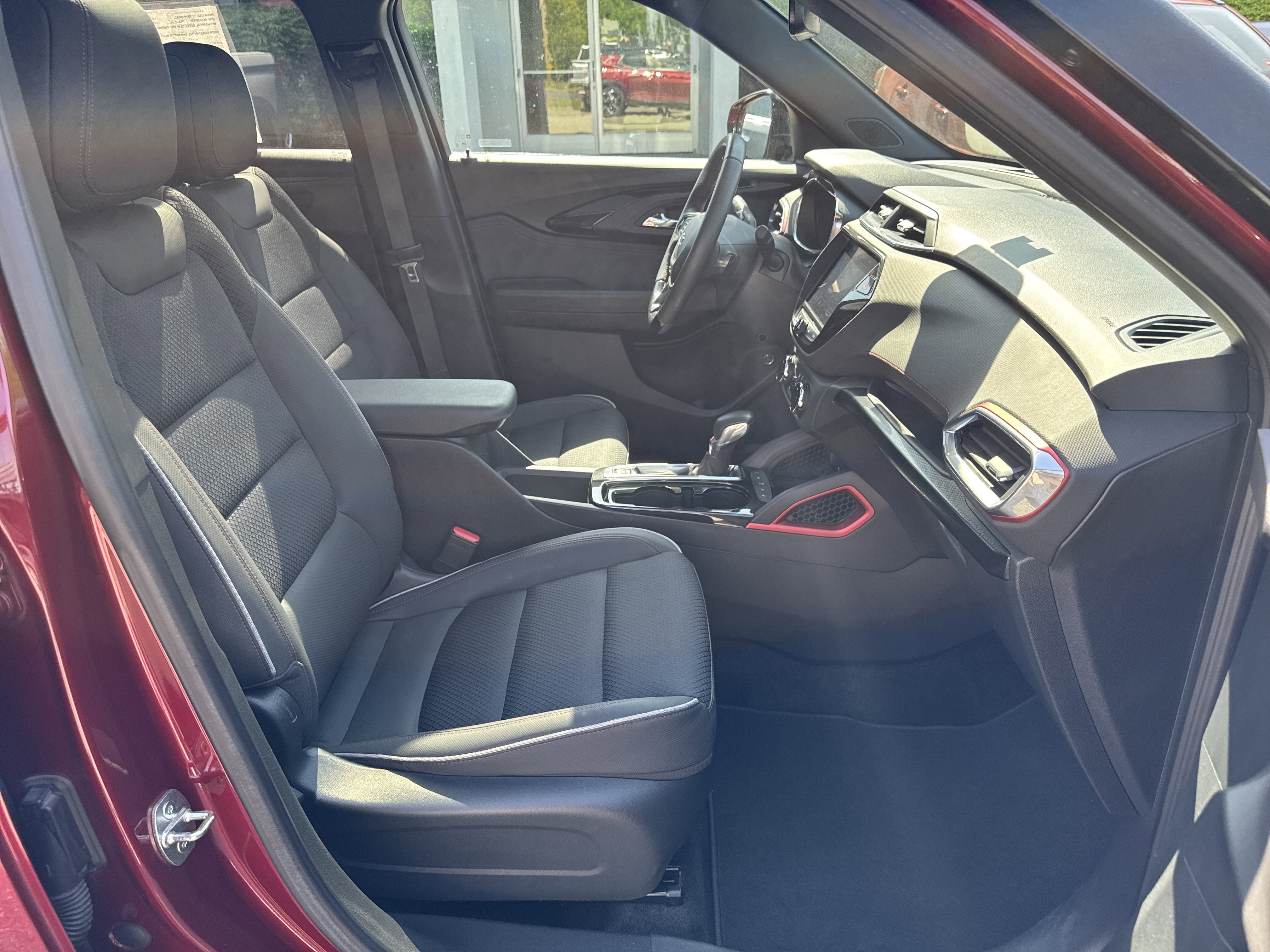 Used 2022 Crimson Metallic Chevrolet RS image 10