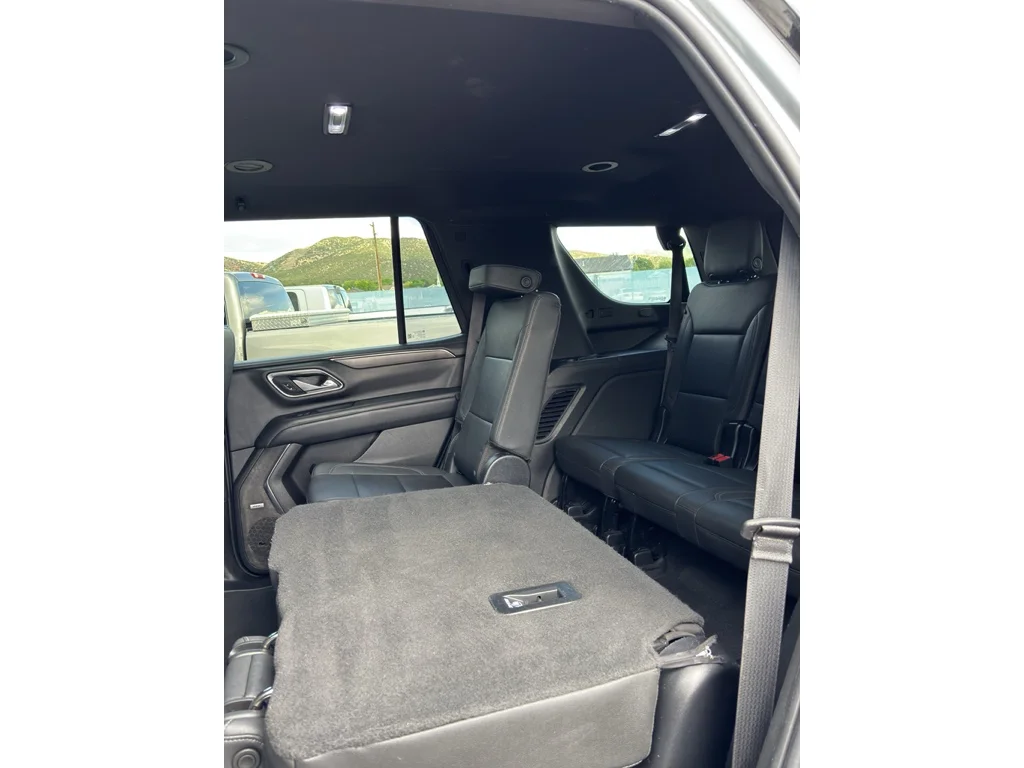 Used 2023 Sterling Gray Metallic Chevrolet LT image 17