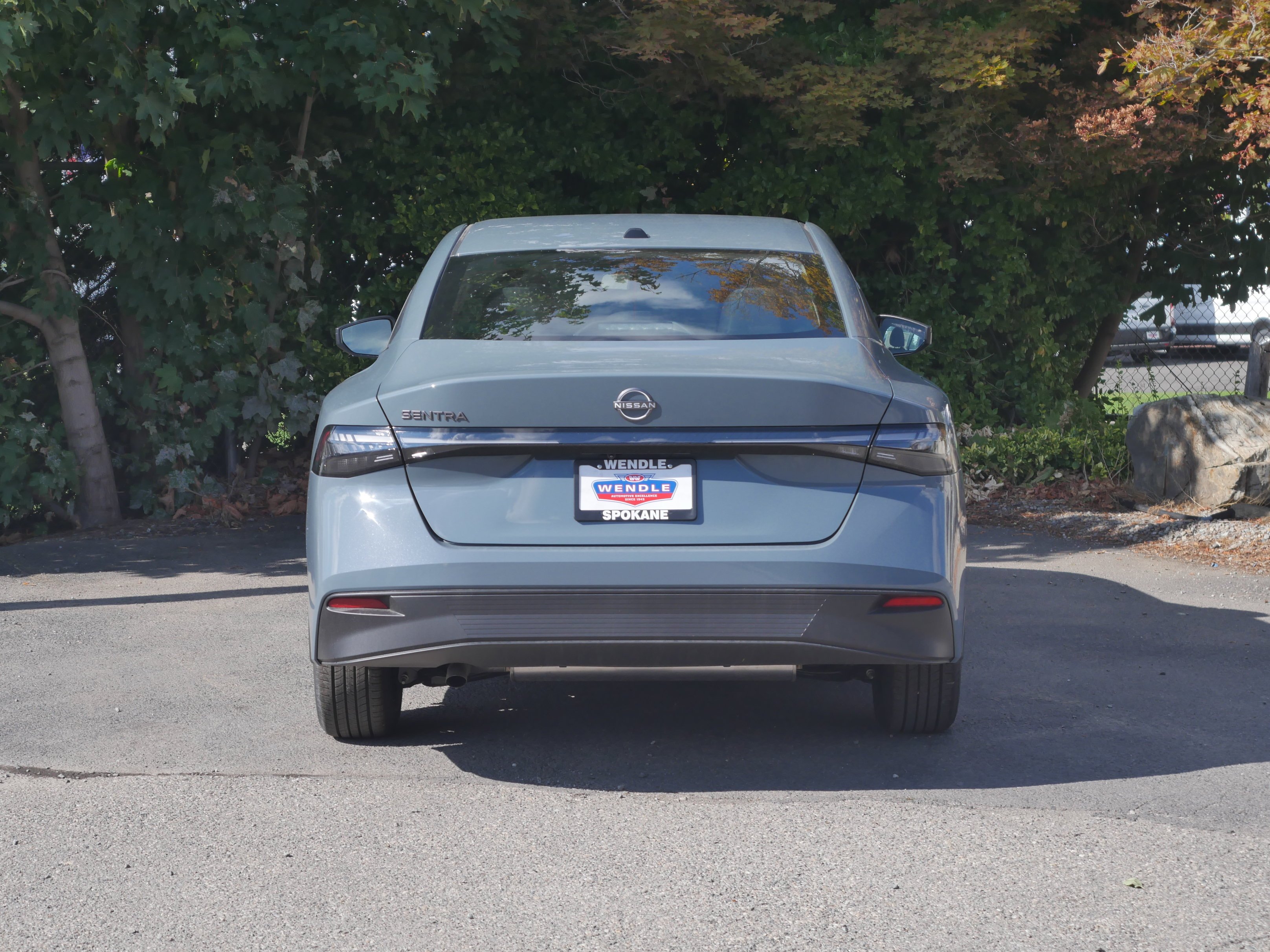 New 2027 Atlantic Gray Metallic Nissan SV image 19
