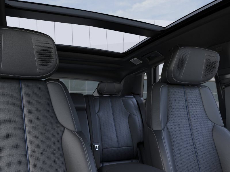 2027 Cadillac LYRIQ Premium Sport - Photo 24