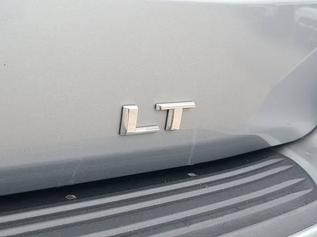 Used 2024 Sterling Gray Metallic Chevrolet LT image 10