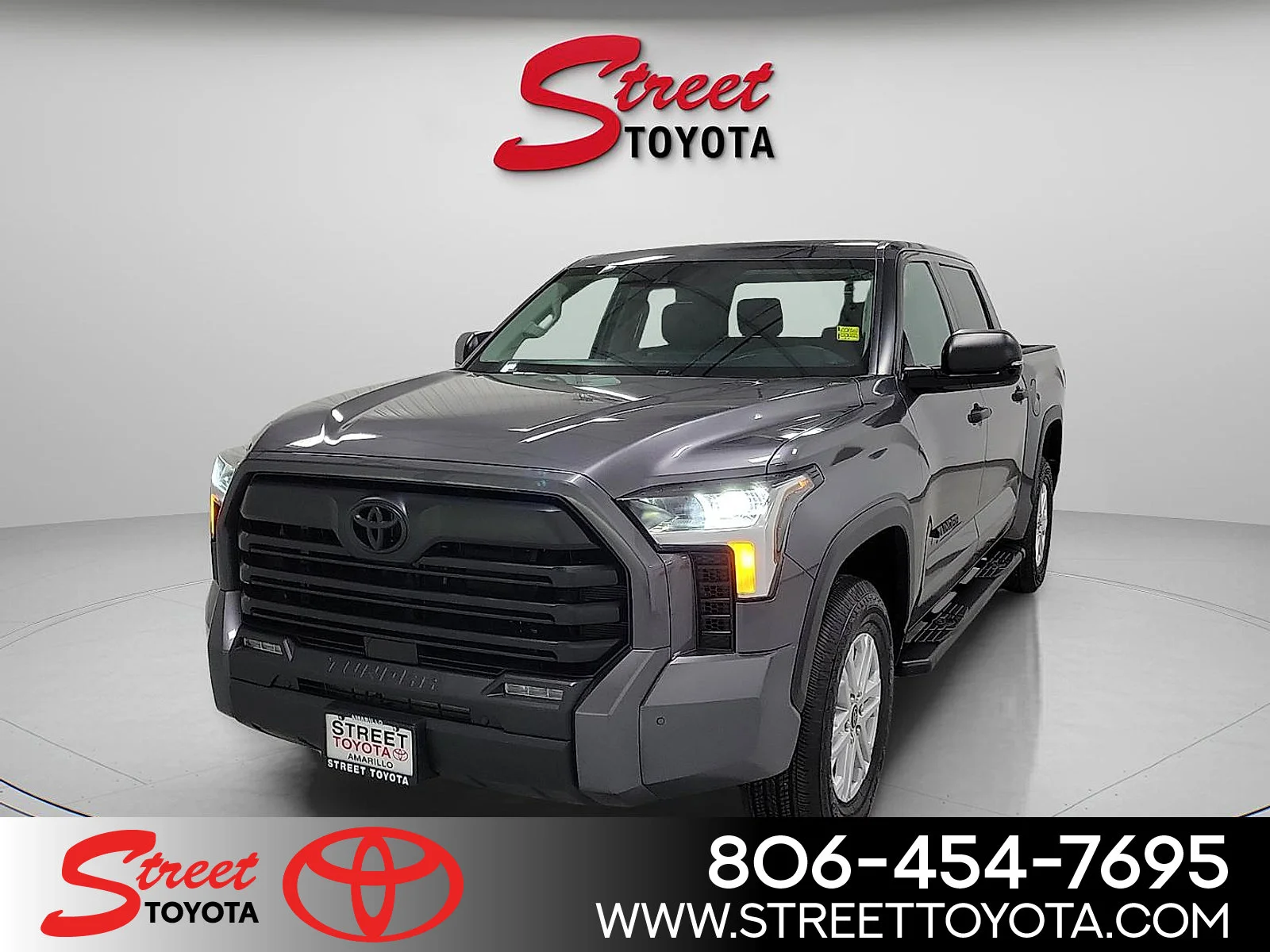 Used 2024 METALLIC GRAY Toyota SR5 image 1