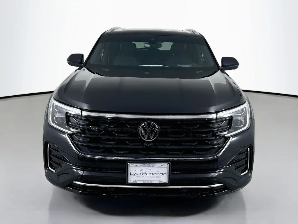 Used 2024 Deep Black Pearl Volkswagen 2.0T SEL Premium R-Line image 6