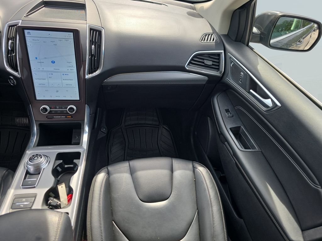 2021 Ford Edge Titanium - Photo 16