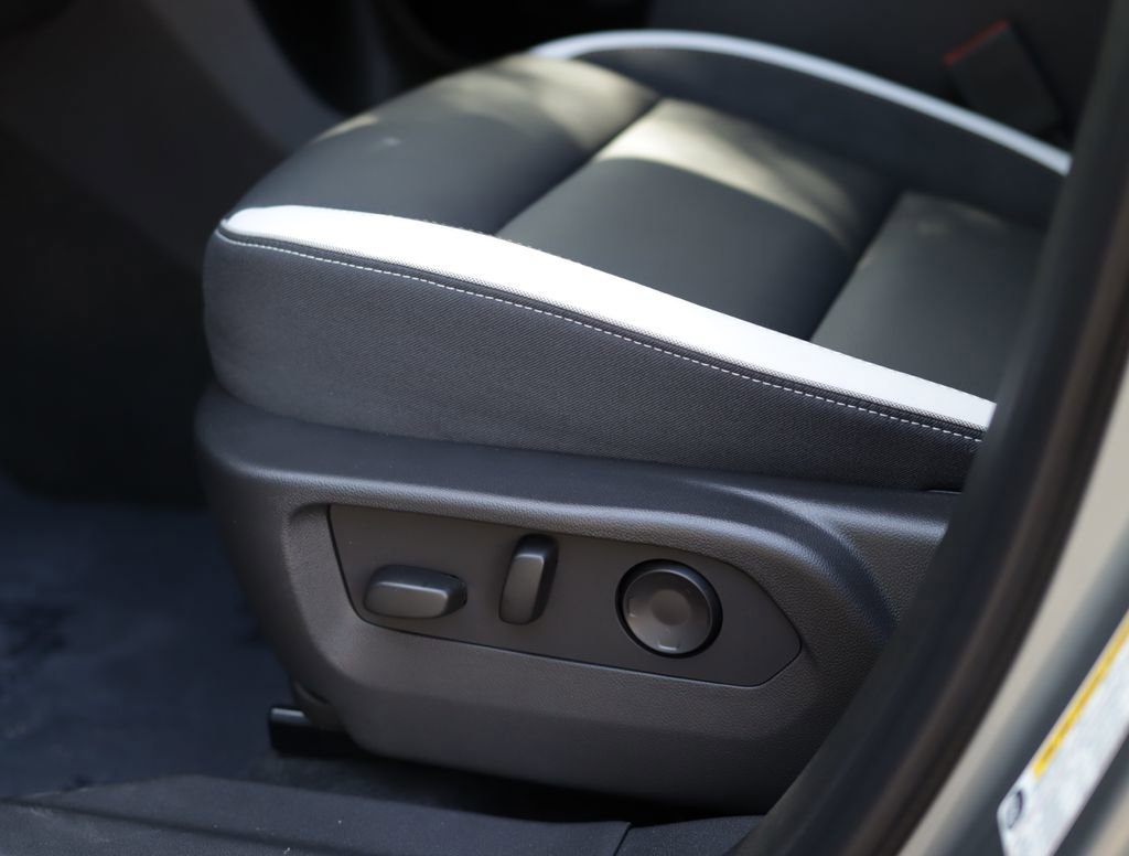New 2026 Moonstone Gray Metallic Buick Sport Touring image 24