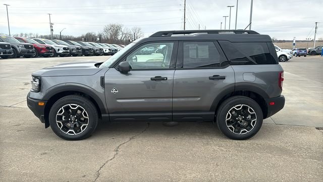 New 2026 Carbonized Gray Metallic Ford Outer Banks® image 5