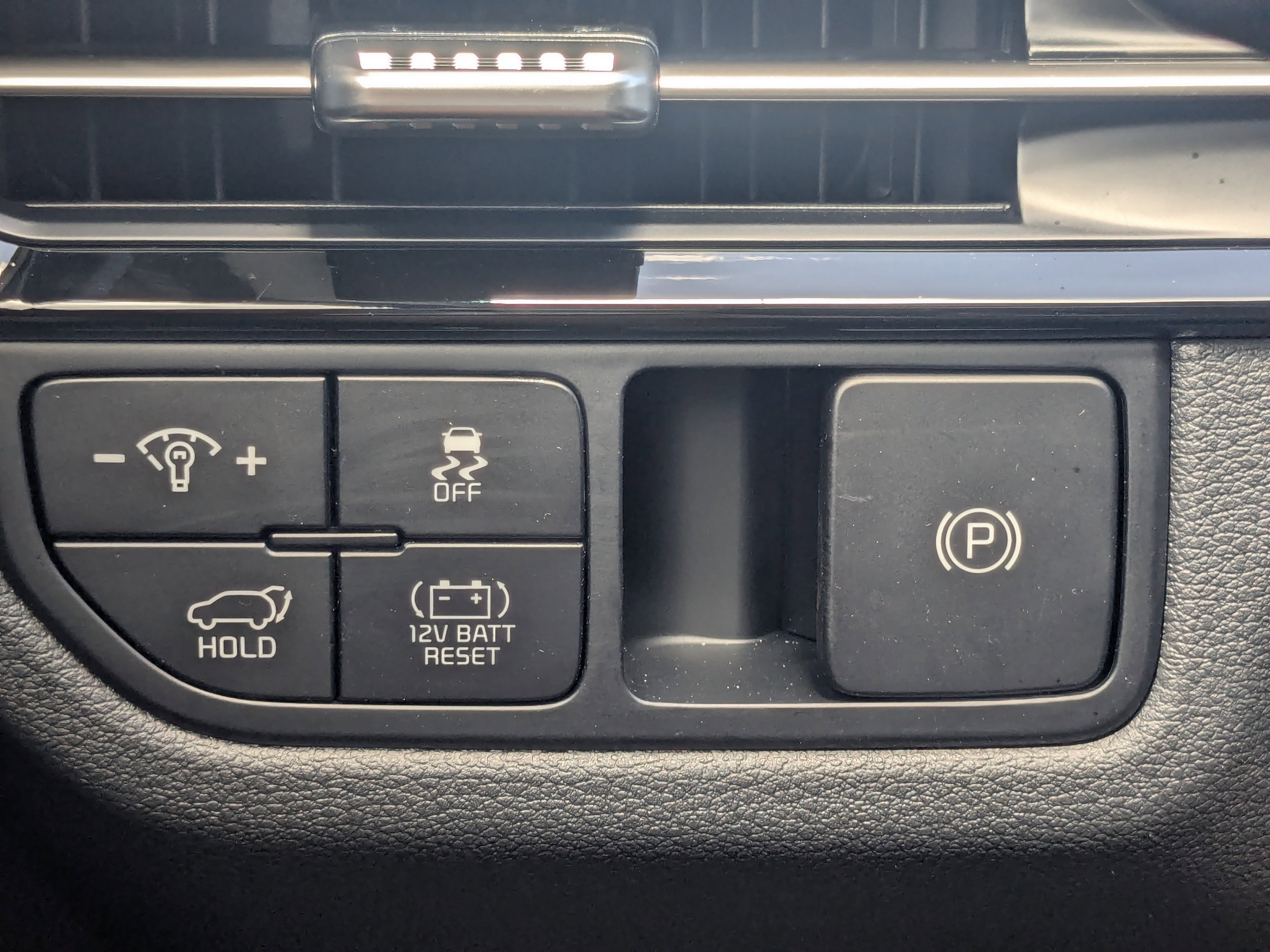 New 2026 Fusion Black Kia EX image 32