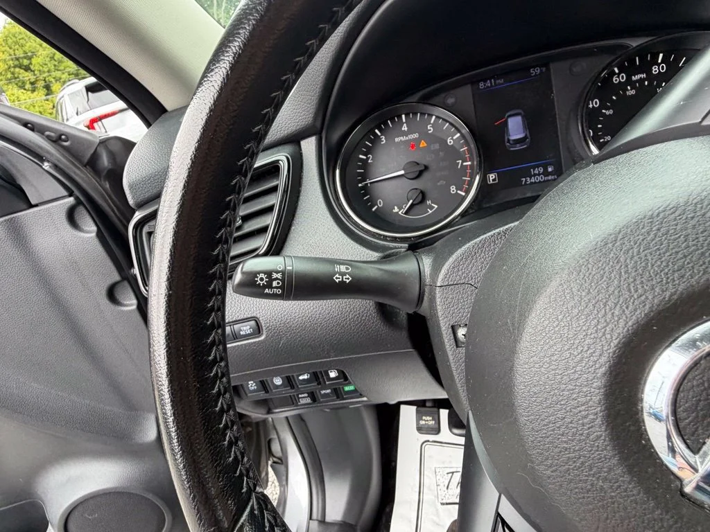Used 2020 Gray Nissan SV image 29