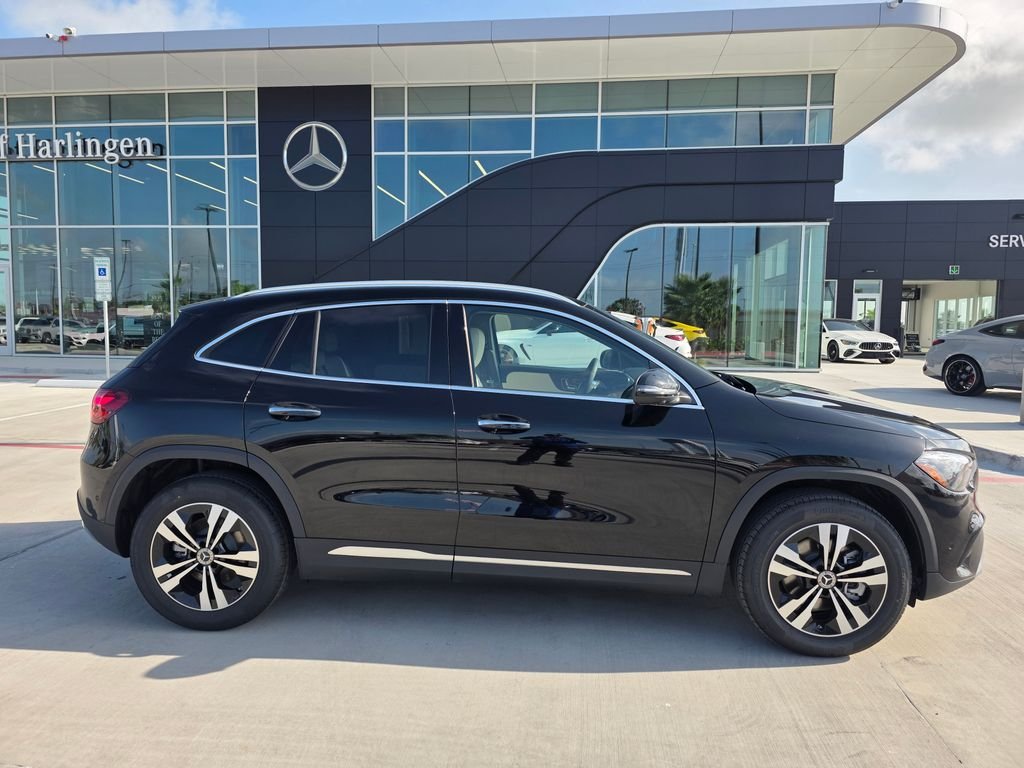 New 2026 Night Black Mercedes-Benz GLA 250 image 8