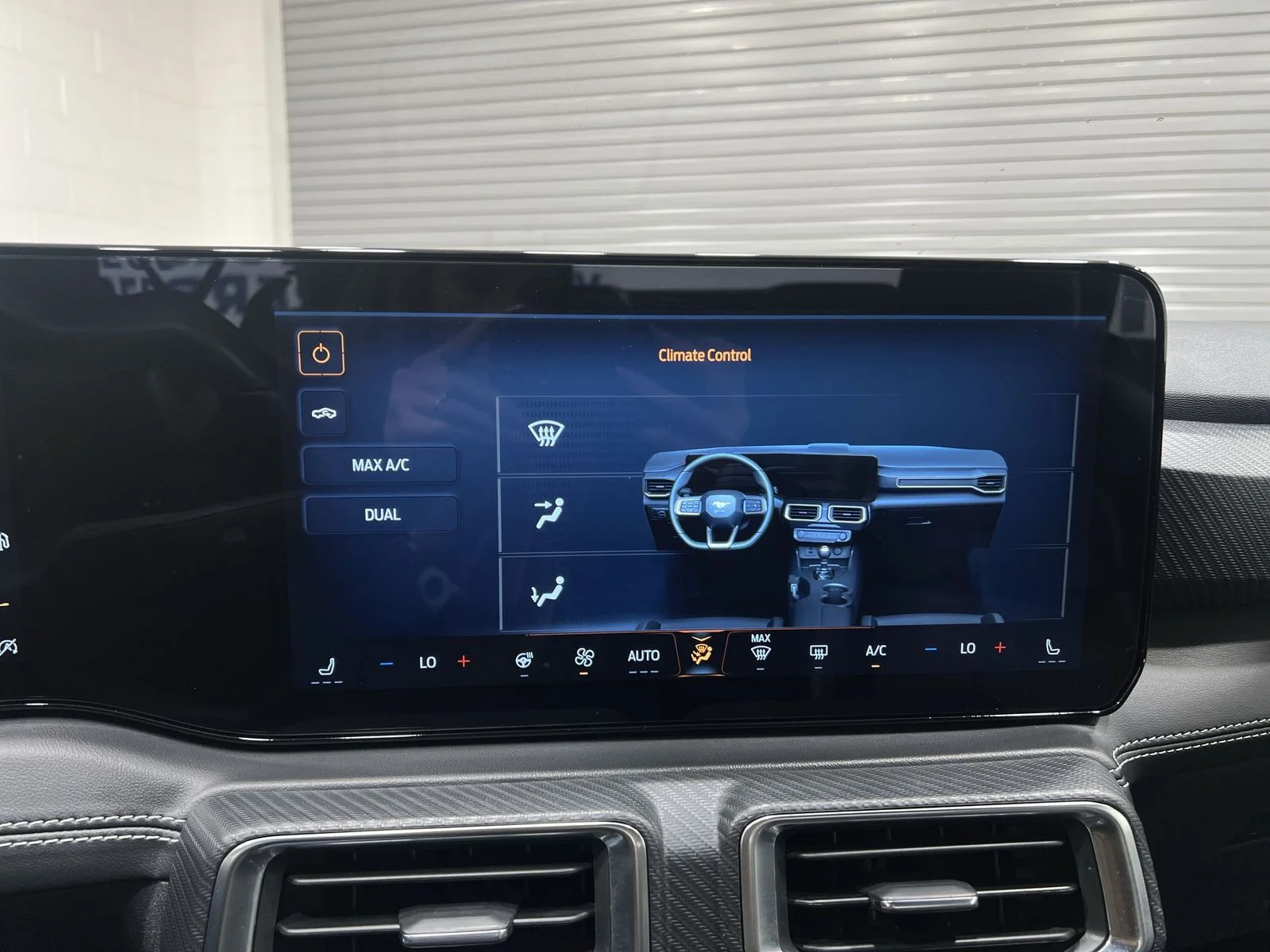 2024 Ford Mustang EcoBoost Premium - Photo 18