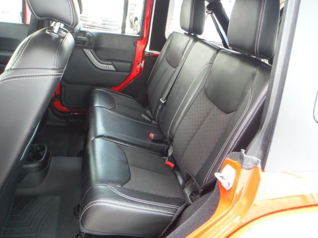 Used 2018 Red Jeep Unlimited Sport image 37