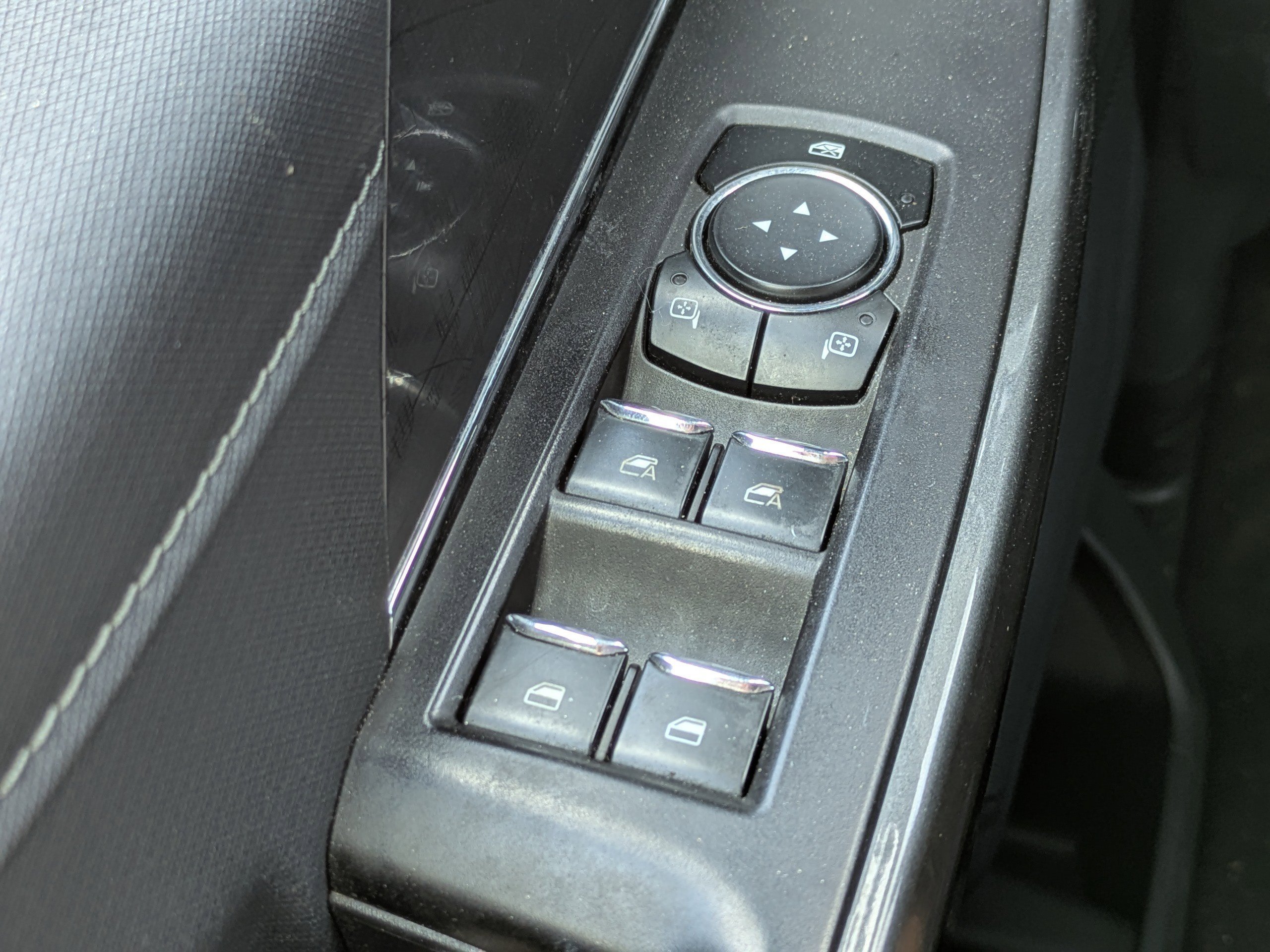 Used 2023  Ford XLT image 19