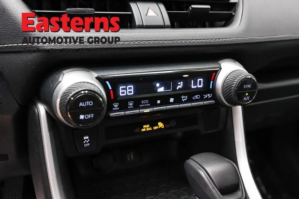 Used 2023 Silver Toyota LE image 21