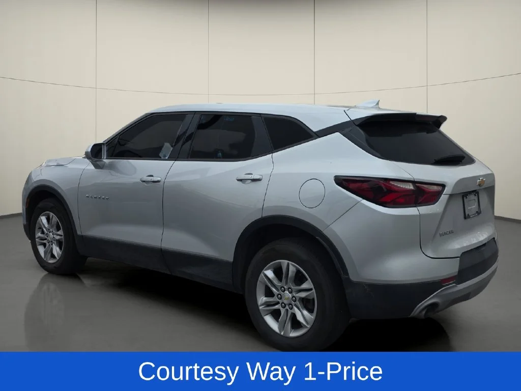 Used 2020 Silver Chevrolet LT image 6