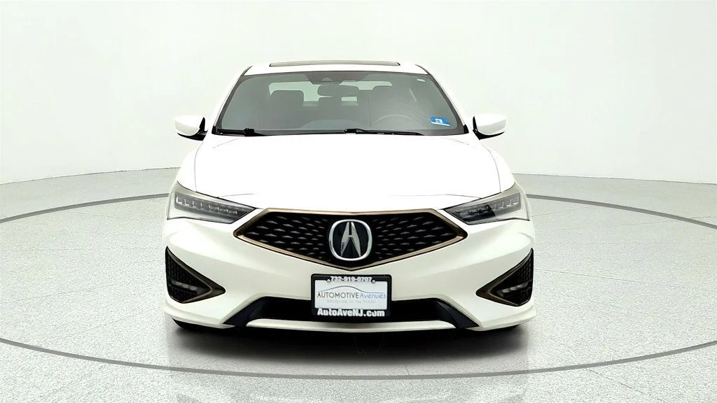 Used 2020 Platinum White Pearl Acura Sedan w/Premium/A-Spec Pkg image 2