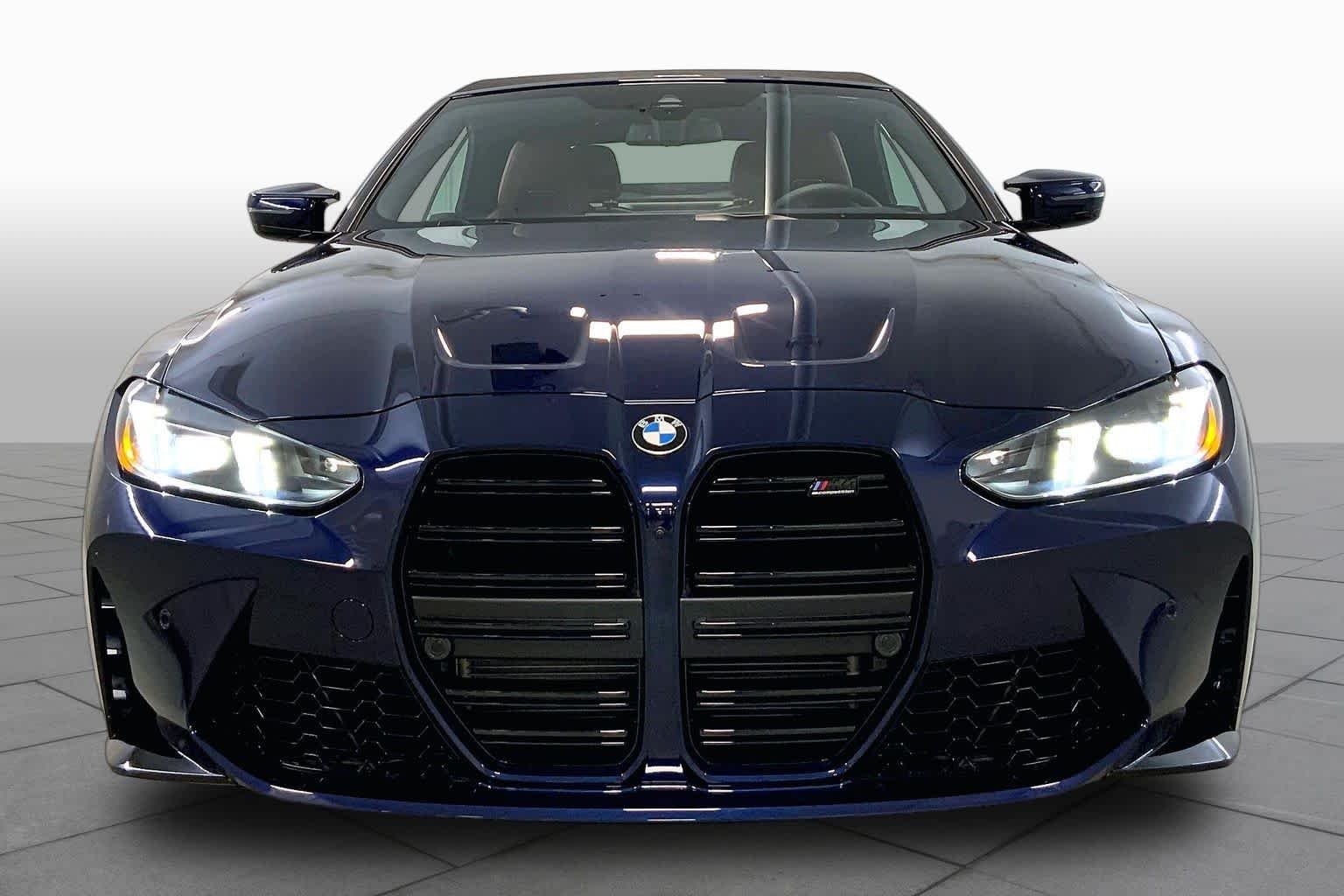 New 2027 Tanzanite Blue II Metallic BMW Competition xDrive image 3