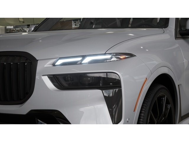 New 2027 Brooklyn Grey Metallic BMW xDrive40i image 6